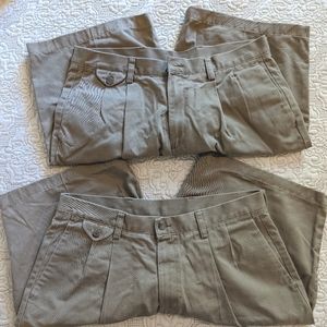 Two pairs of identical Dockers men's pleated shorts